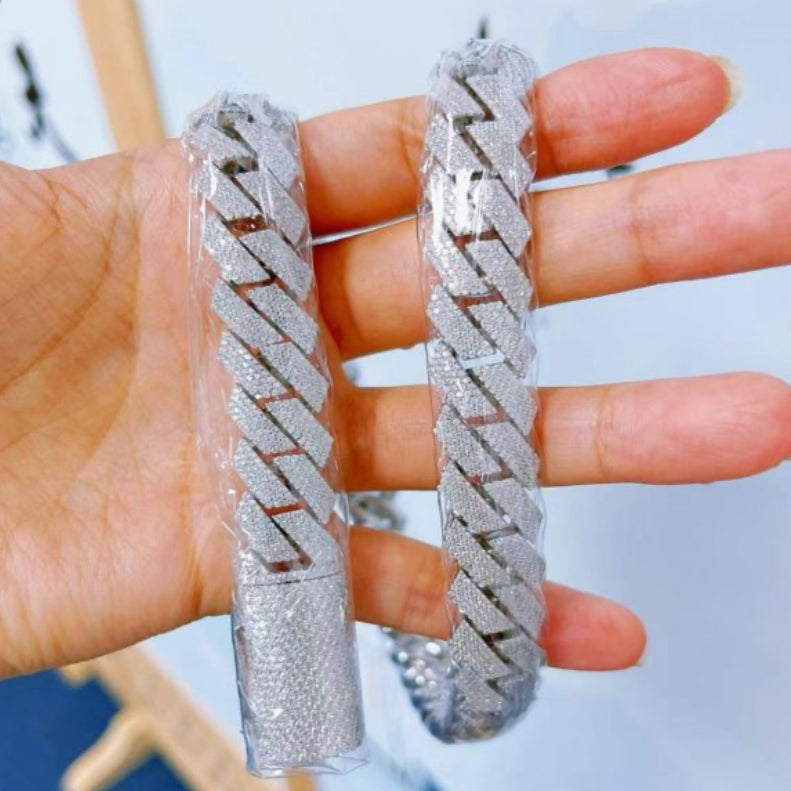 Border Hot Sale 14Mm Diamond S925 Sterling Silver Full-Inlaid Mossanzircon Cuban Necklace Men’S Trendy Cool Necklace Clavicle Chain