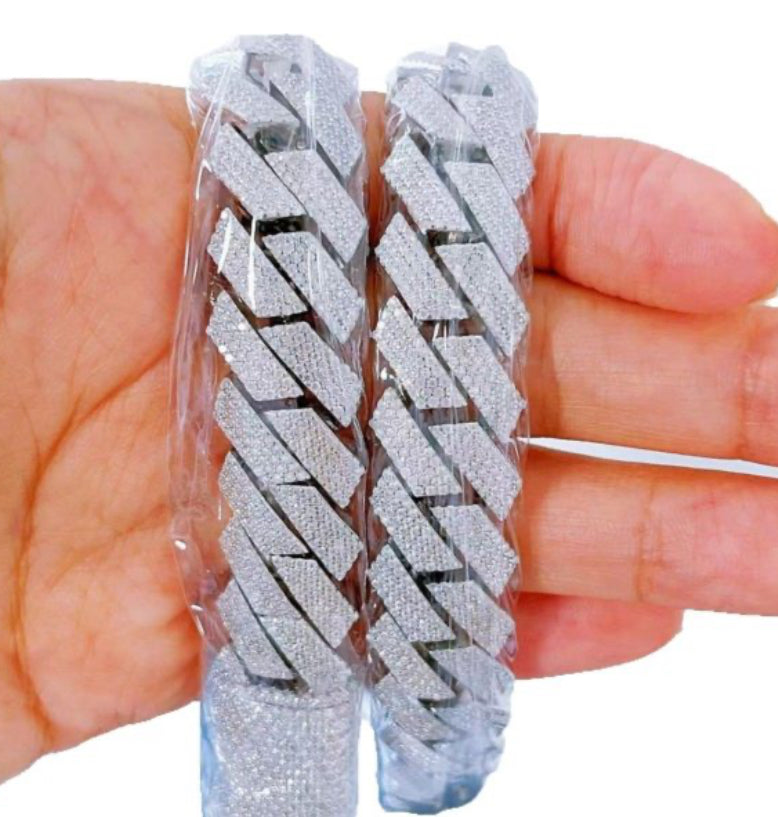 Border Hot Sale 14Mm Diamond S925 Sterling Silver Full-Inlaid Mossanzircon Cuban Necklace Men’S Trendy Cool Necklace Clavicle Chain