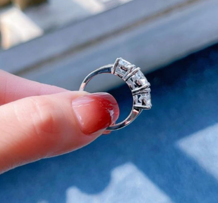 STERLING SILVER S925 MOISSANITE RING POPULAR AMAZON EUROPEAN AND AMERICAN DIAMOND RING EXAGGERATED ATMOSPHERIC AND HIGH-END
