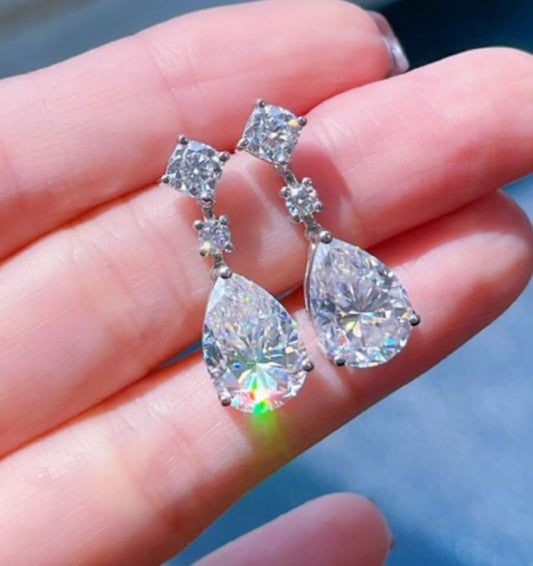 Water Drop Moissanzircon Earrings For Women’S Dance Party Simple Earrings European And American Commuting Earrings Fashion Trend Ins Style