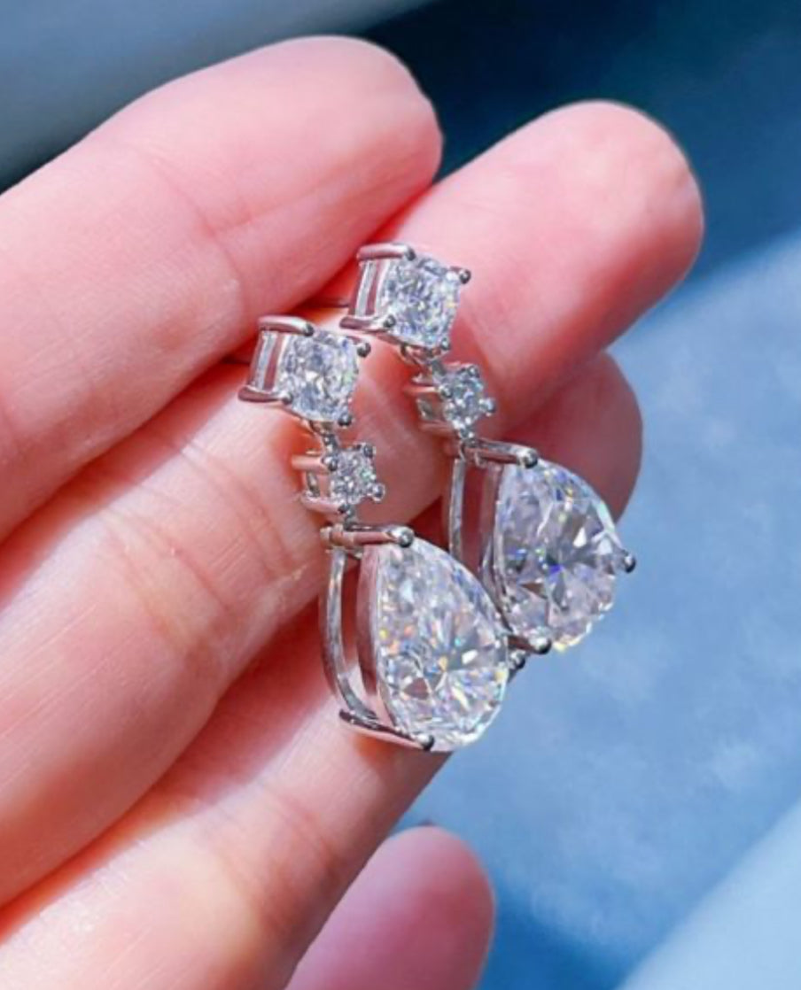 Water Drop Moissanzircon Earrings For Women’S Dance Party Simple Earrings European And American Commuting Earrings Fashion Trend Ins Style